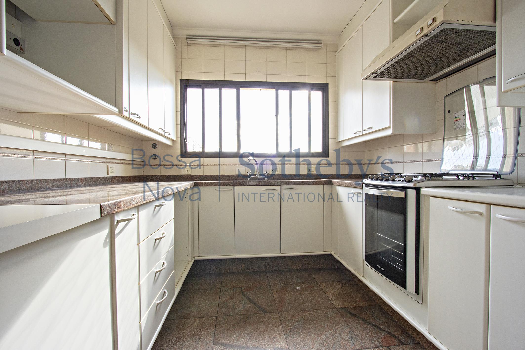 Apartamento para locação em Real Parque