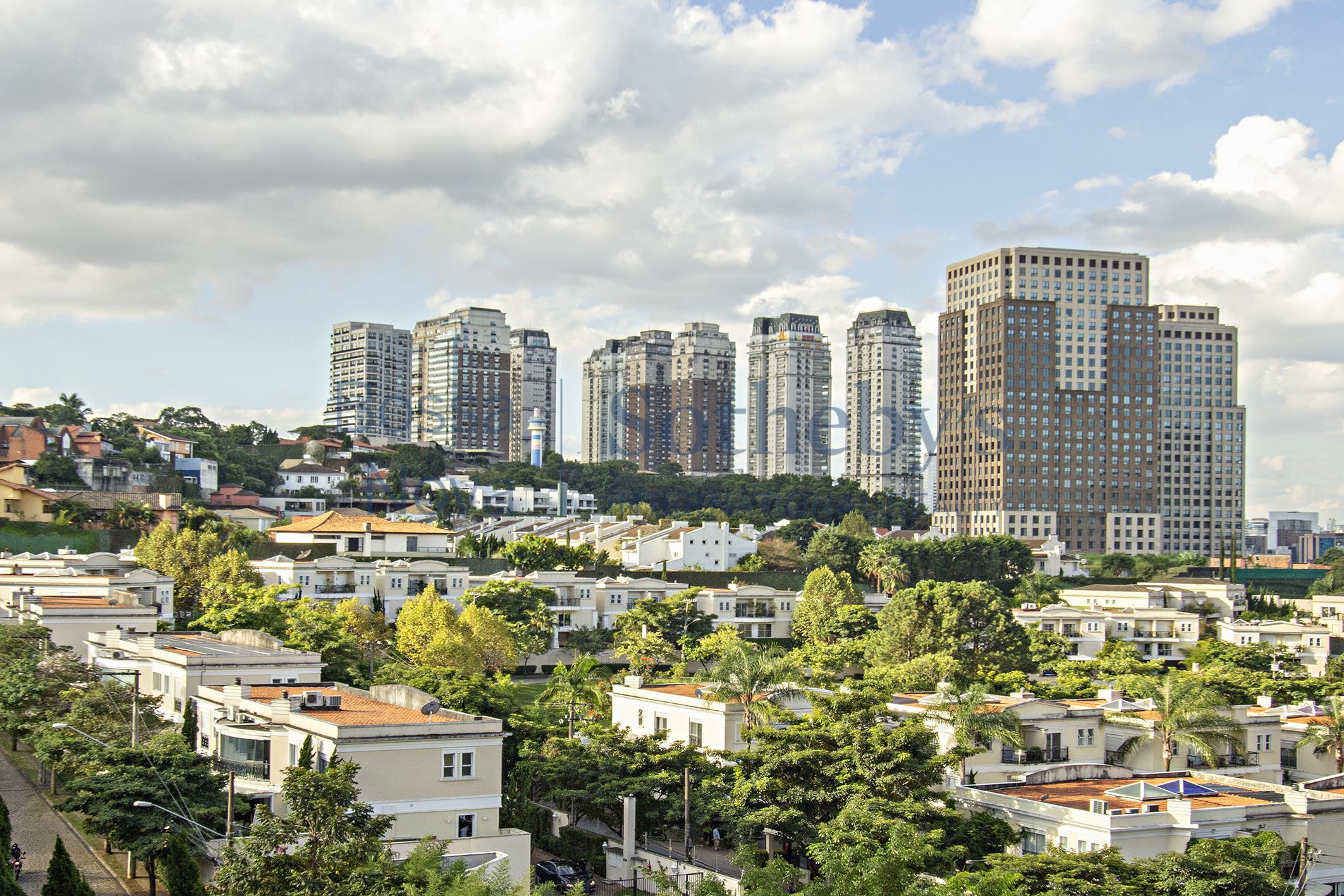 Apartamento para locação em Real Parque