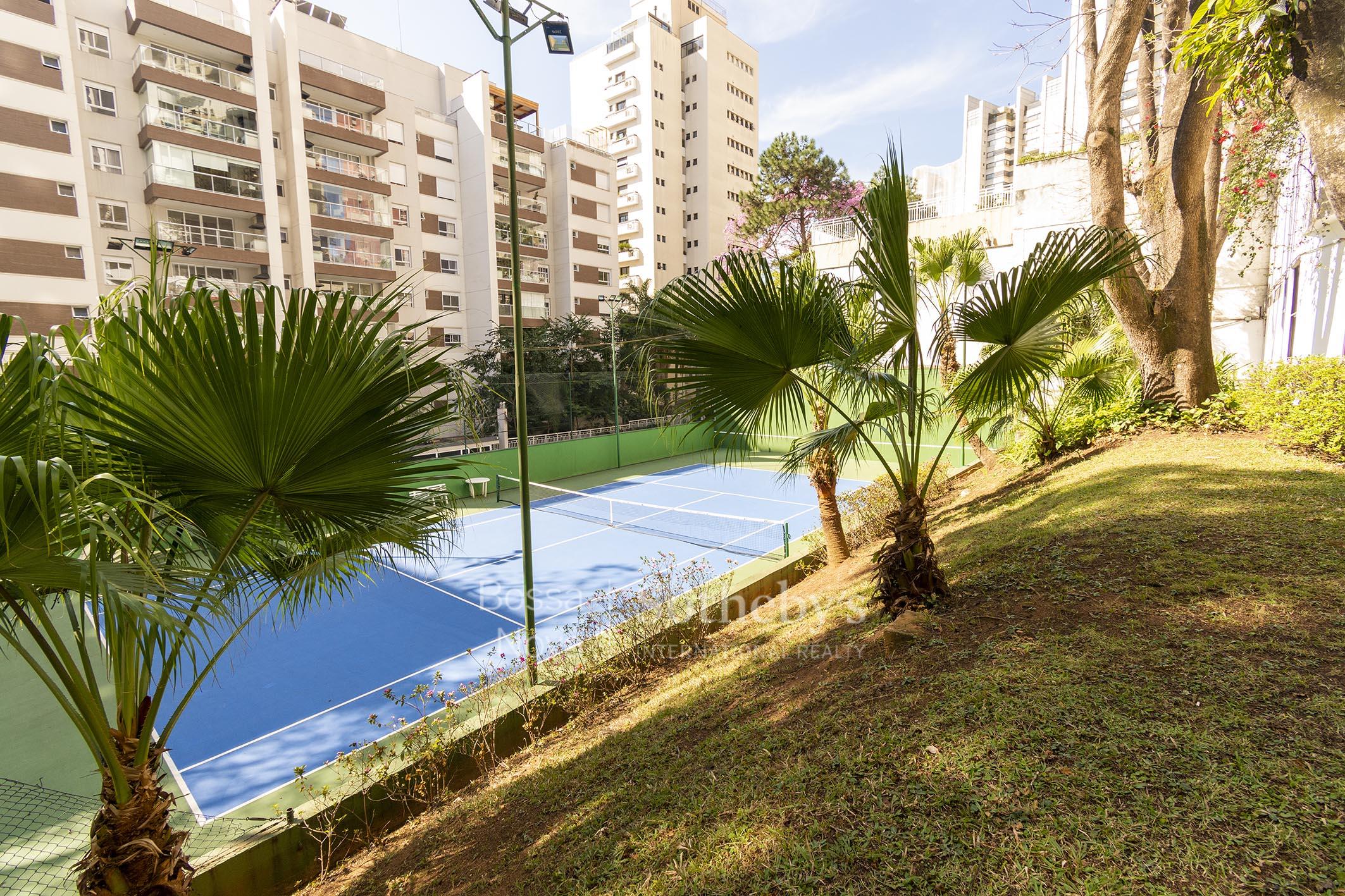 Apartamento para venda em Real Parque