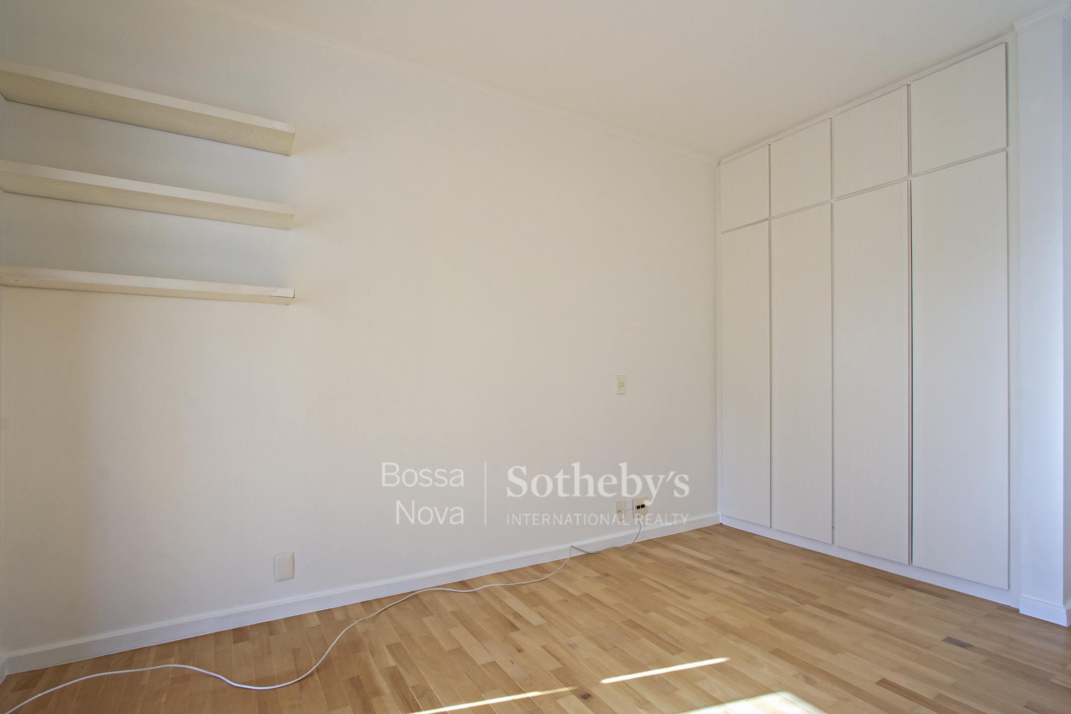 Apartamento para locação em Real Parque