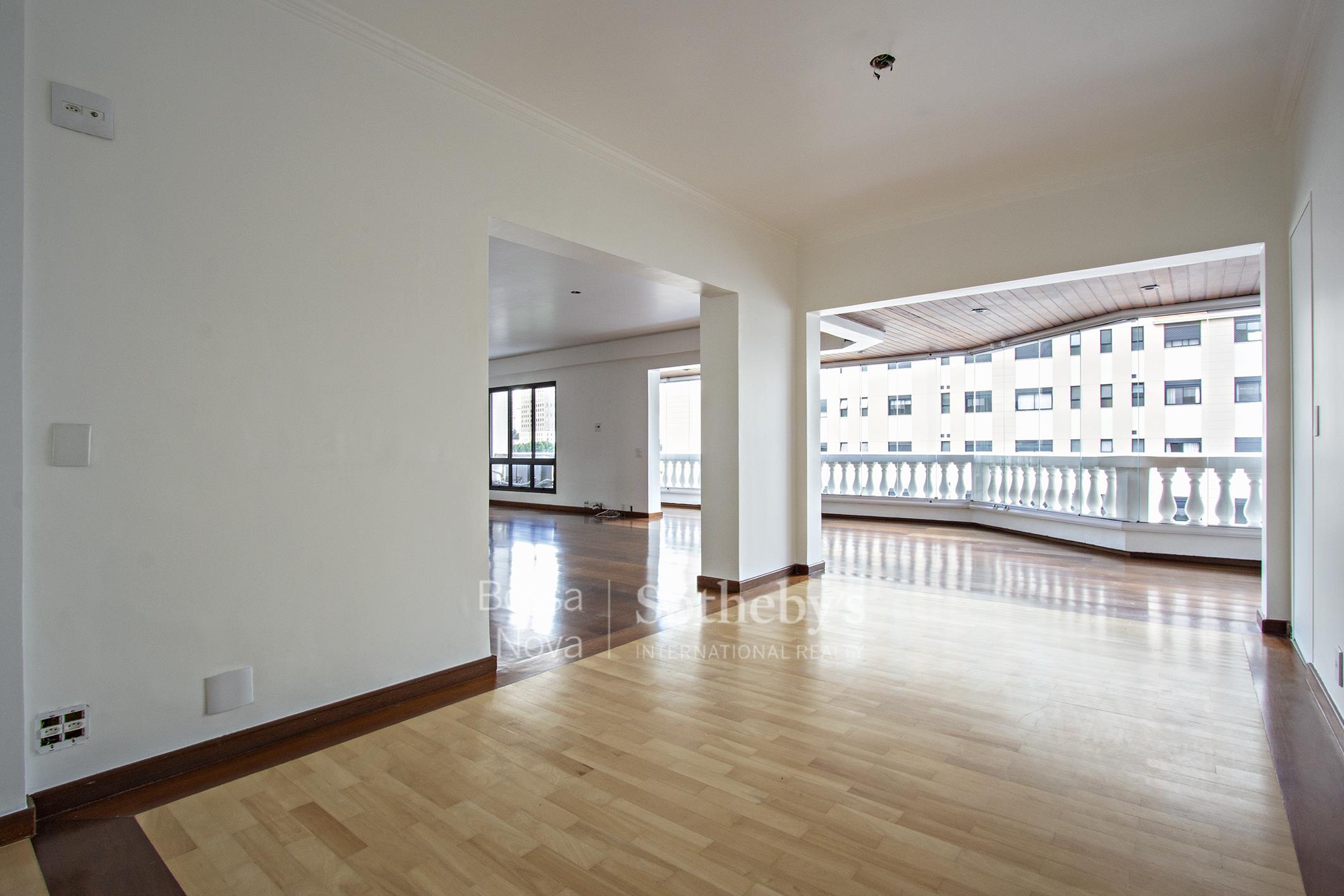 Apartamento para locação em Real Parque