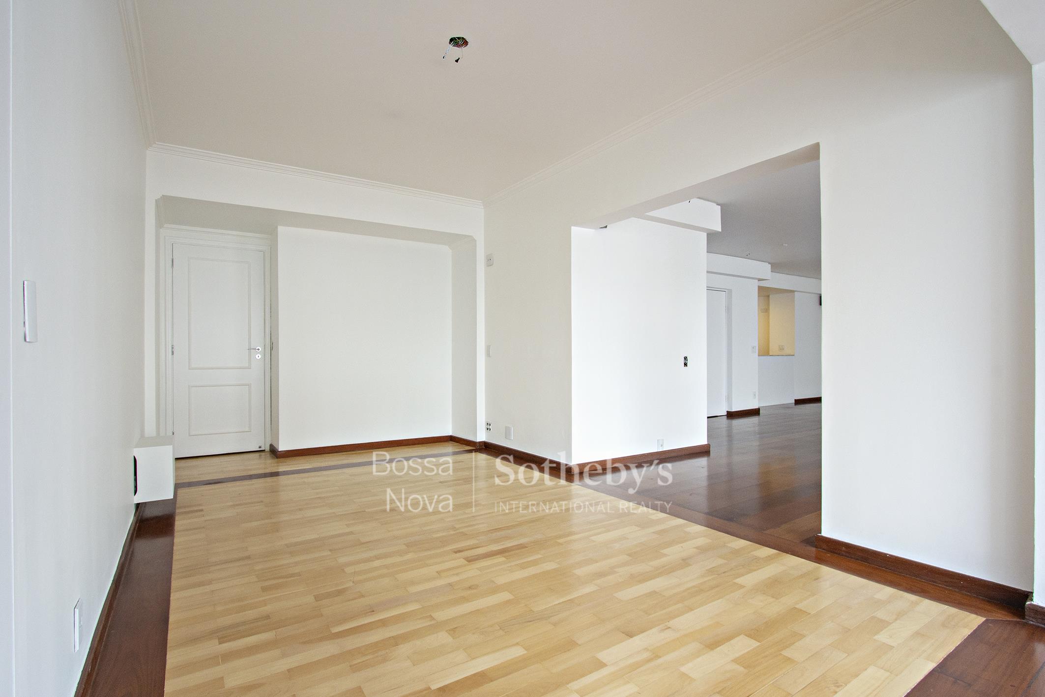 Apartamento para locação em Real Parque