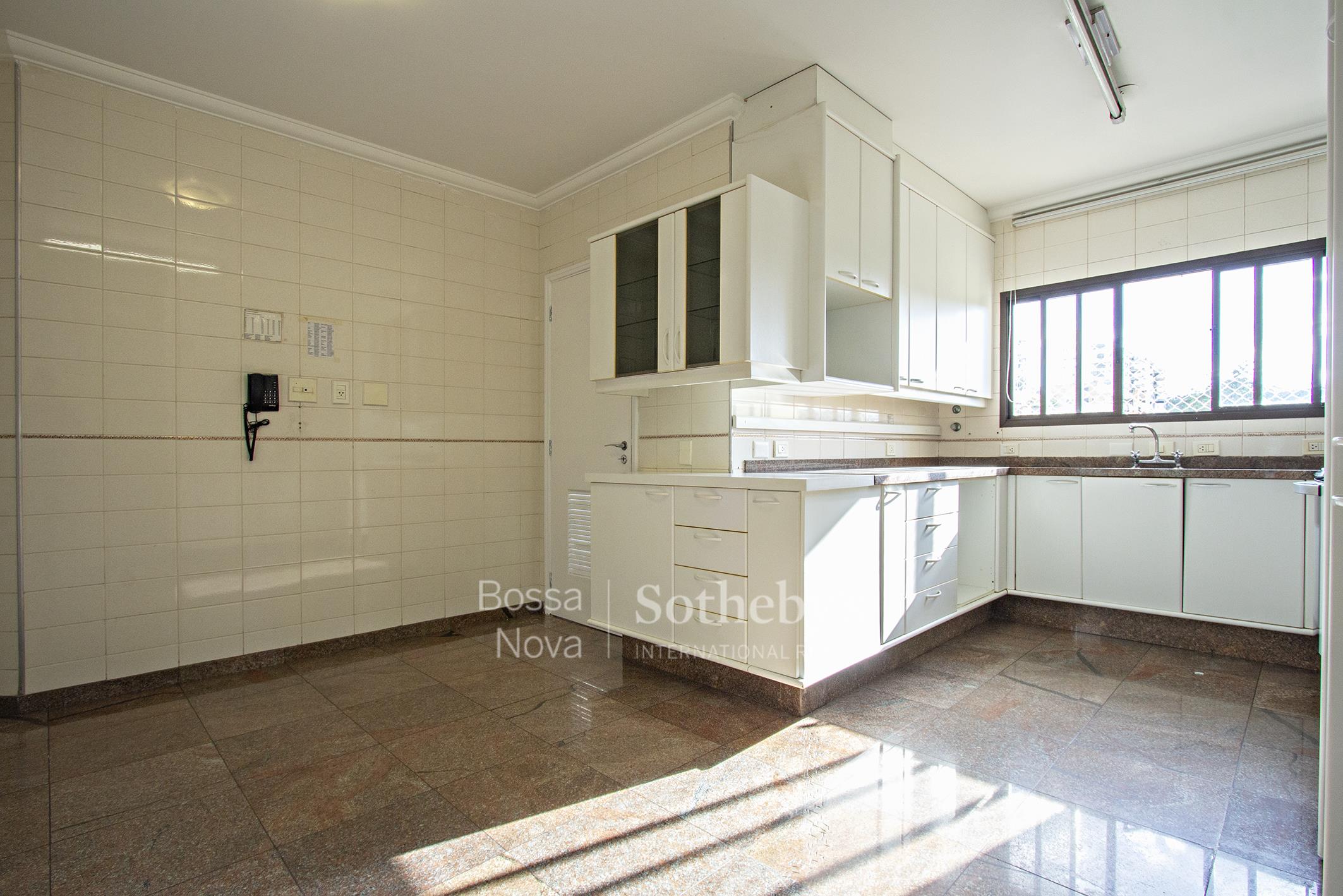 Apartamento para locação em Real Parque