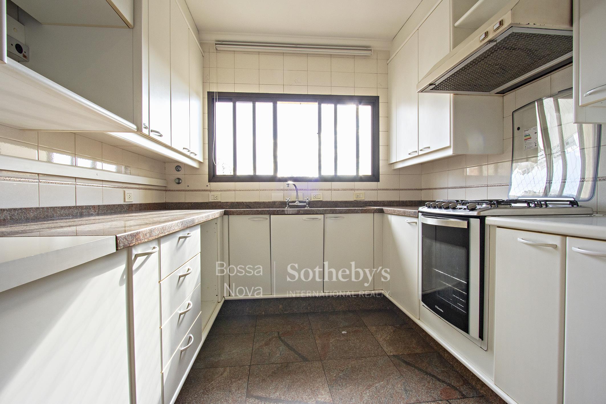 Apartamento para locação em Real Parque