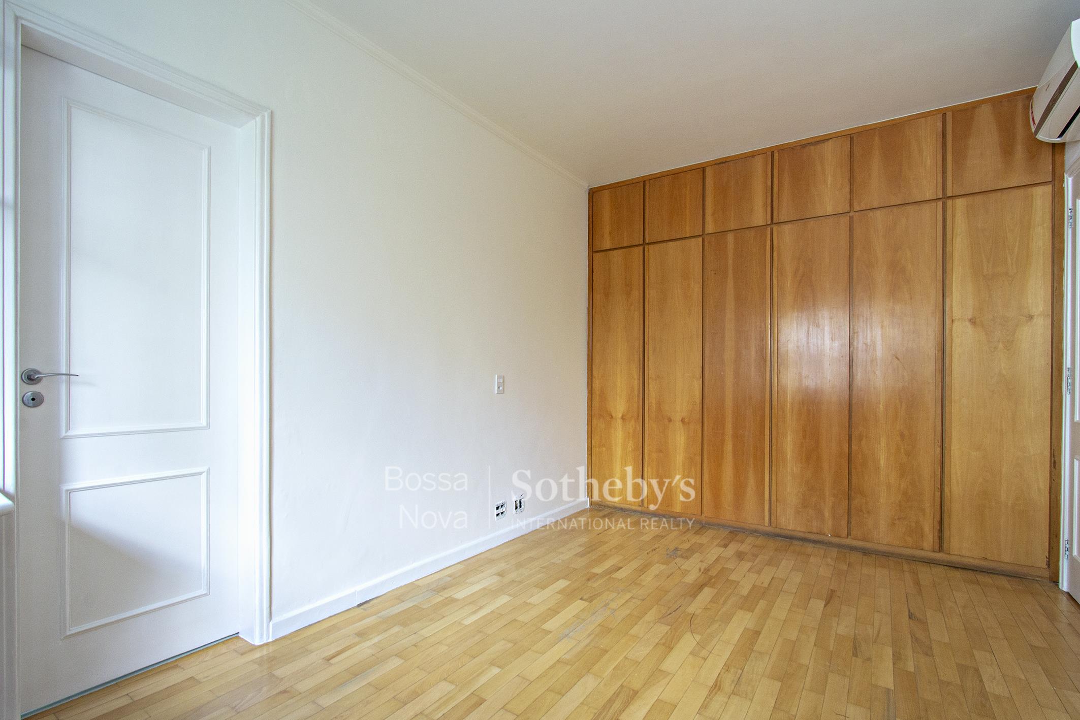 Apartamento para locação em Real Parque