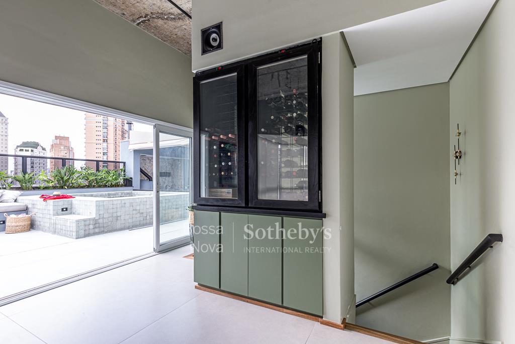 Cobertura Duplex para venda em Moema