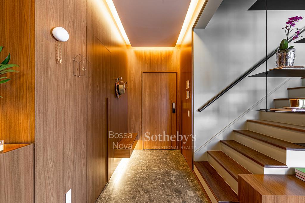 Cobertura Duplex para venda em Moema