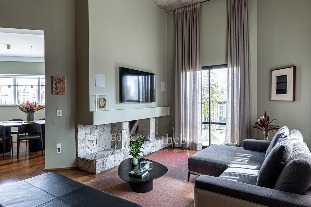 Cobertura Duplex para venda em Moema
