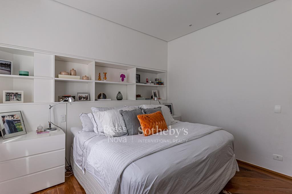Cobertura Duplex para venda em Moema