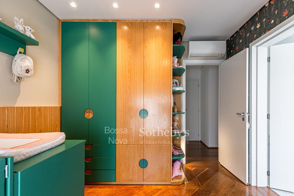 Cobertura Duplex para venda em Moema