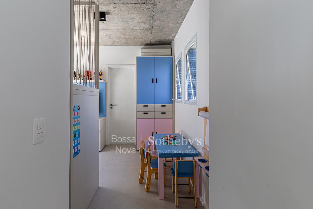 Cobertura Duplex para venda em Moema