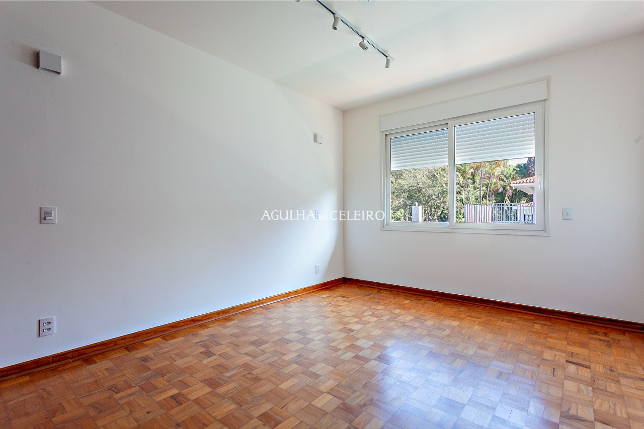 Casa para venda em Alto de Pinheiros