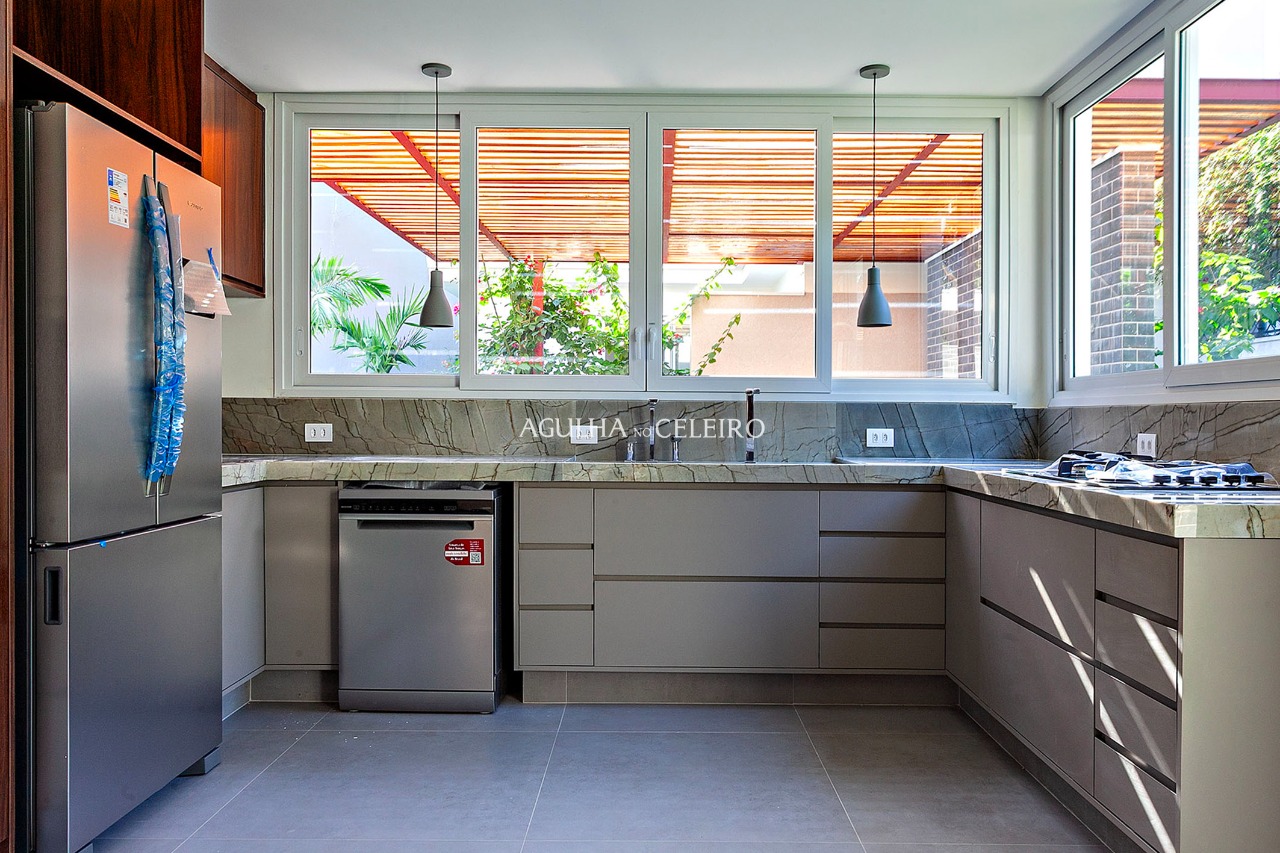Casa para venda em Alto de Pinheiros