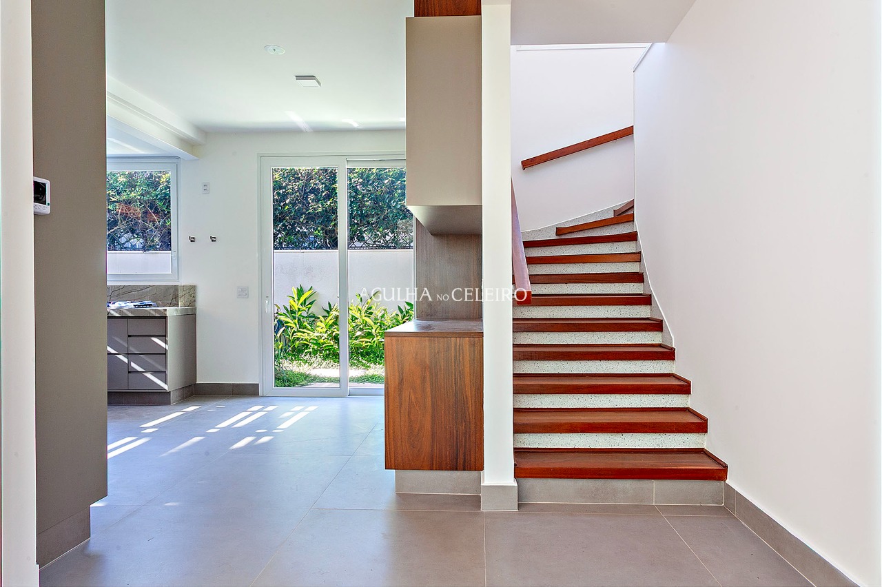 Casa para venda em Alto de Pinheiros