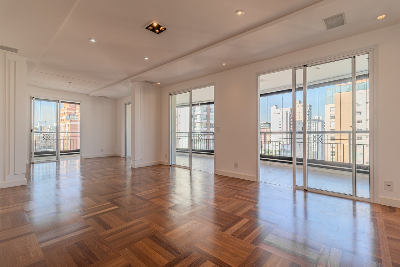 Apartamento para locação em Moema