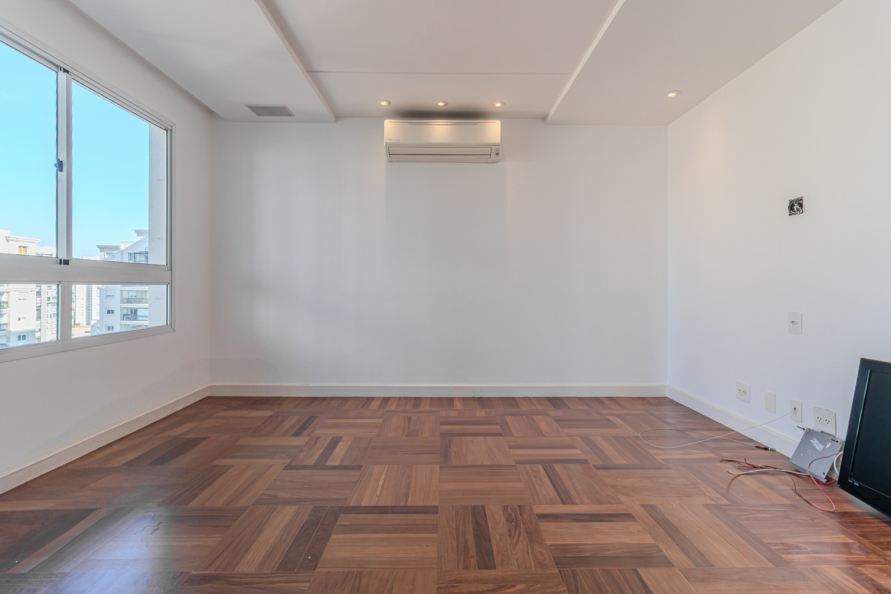 Apartamento para locação em Moema