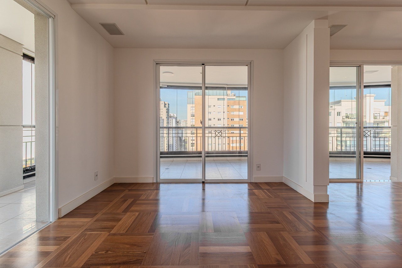 Apartamento para locação em Moema