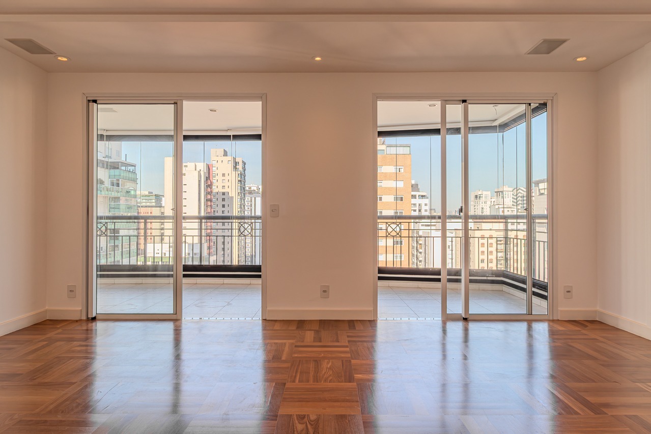 Apartamento para locação em Moema