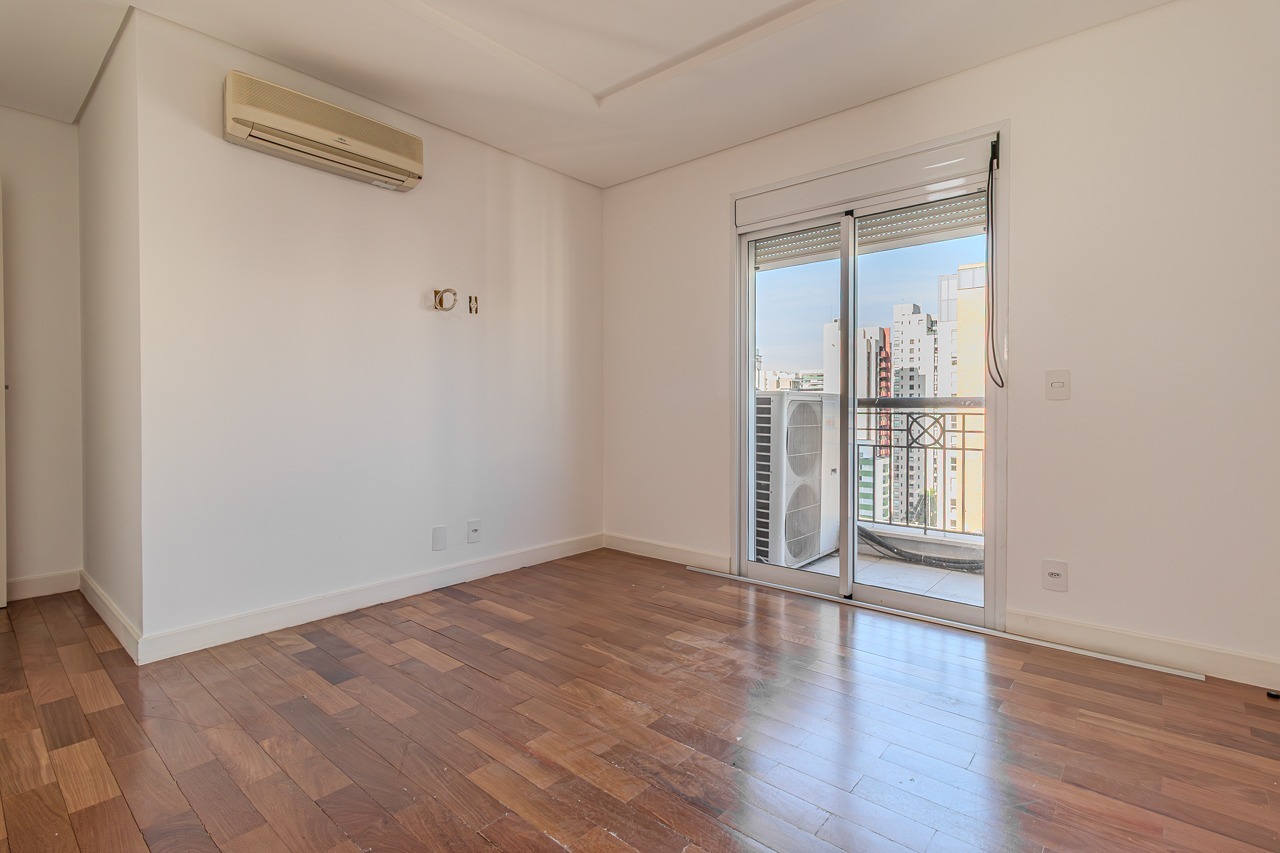Apartamento para locação em Moema