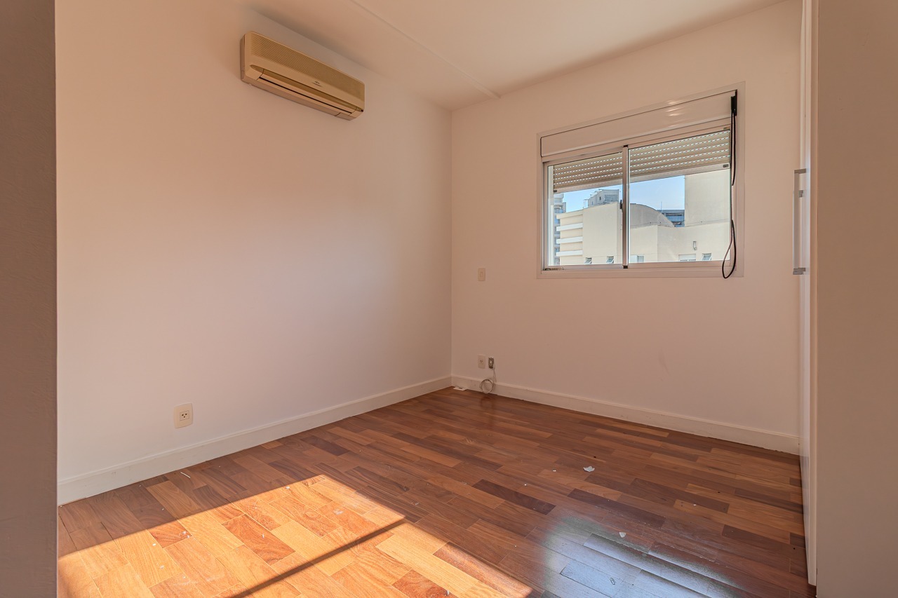 Apartamento para locação em Moema