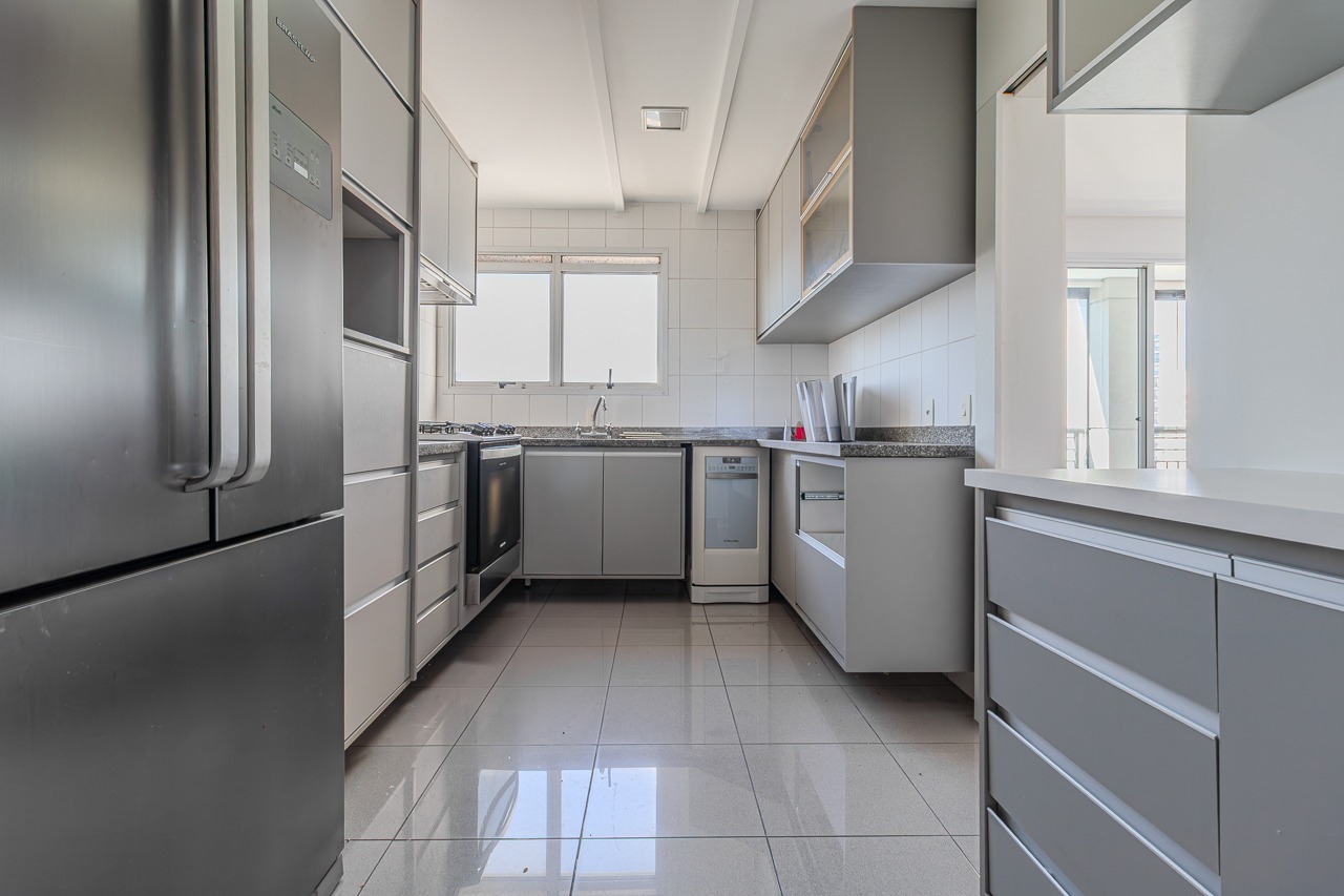 Apartamento para locação em Moema