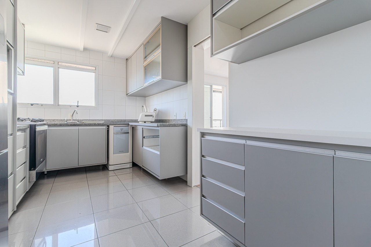 Apartamento para locação em Moema