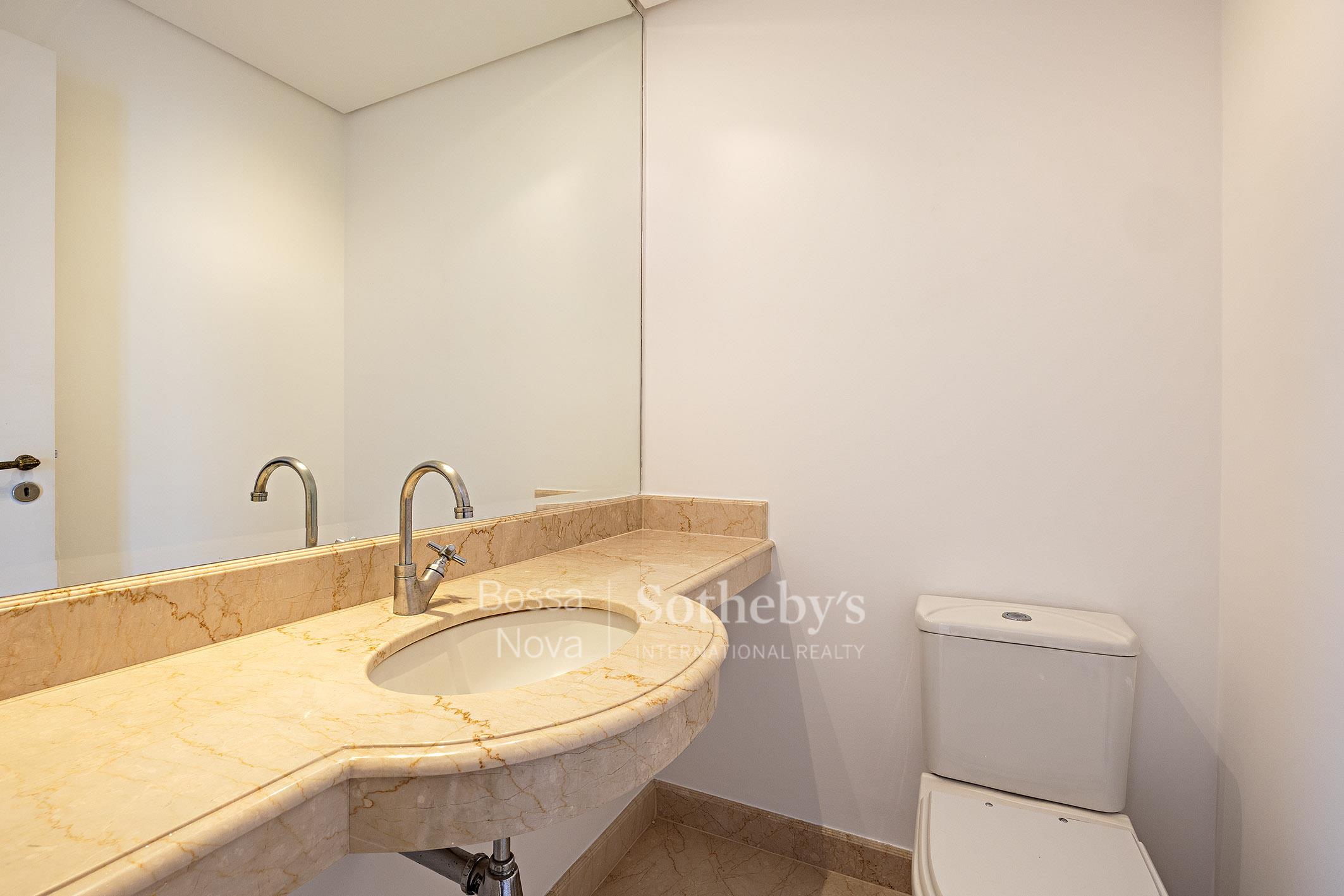 Apartamento para locação em Moema