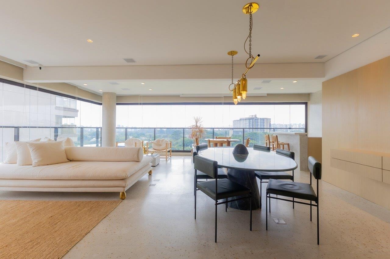 Apartamento para venda em Moema