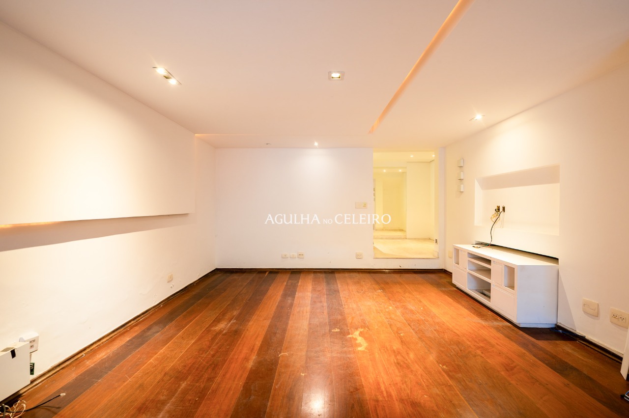Casa De Vila para venda em Jardim Paulista