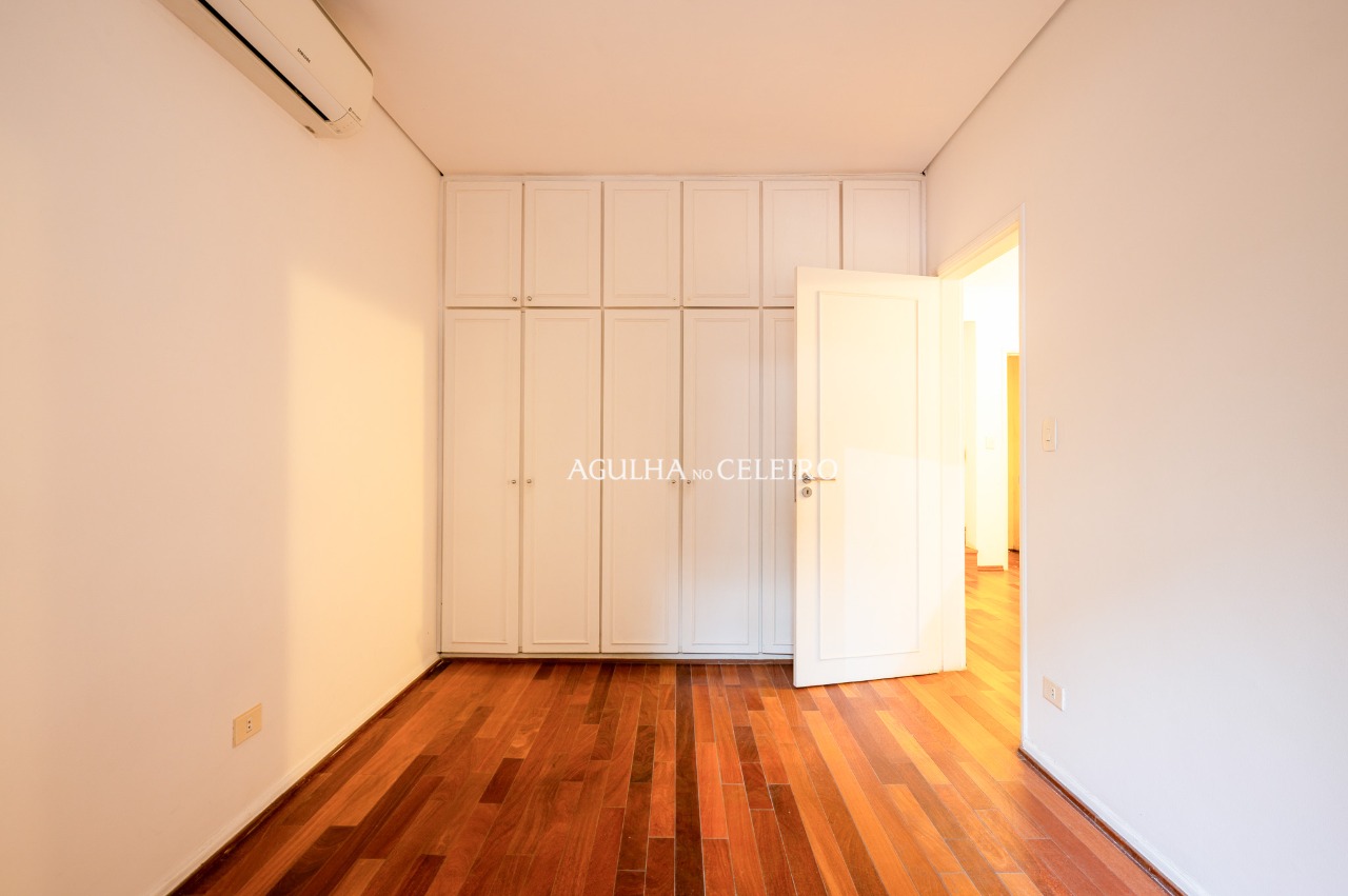 Casa De Vila para venda em Jardim Paulista