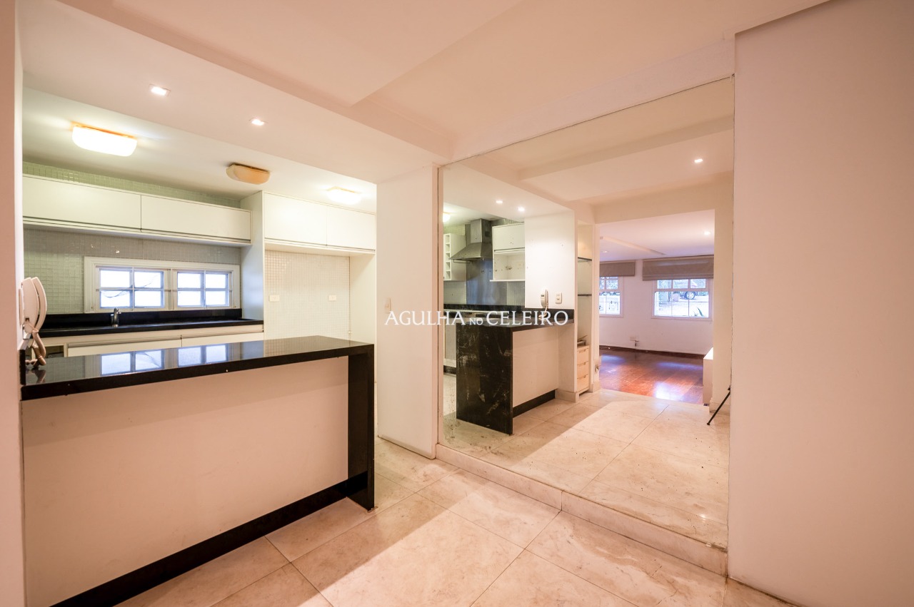 Casa De Vila para venda em Jardim Paulista