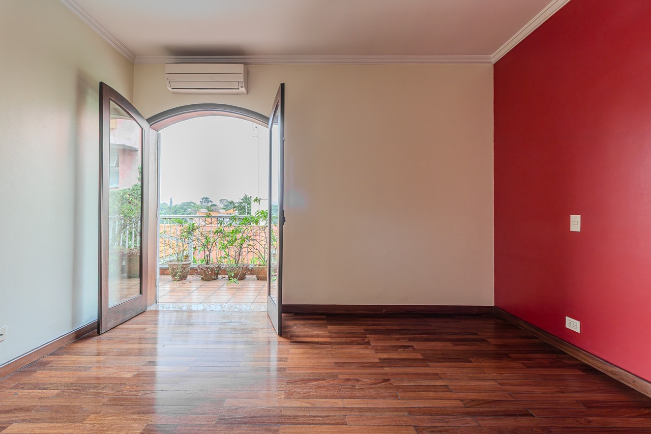 Casa para venda em Vila Madalena