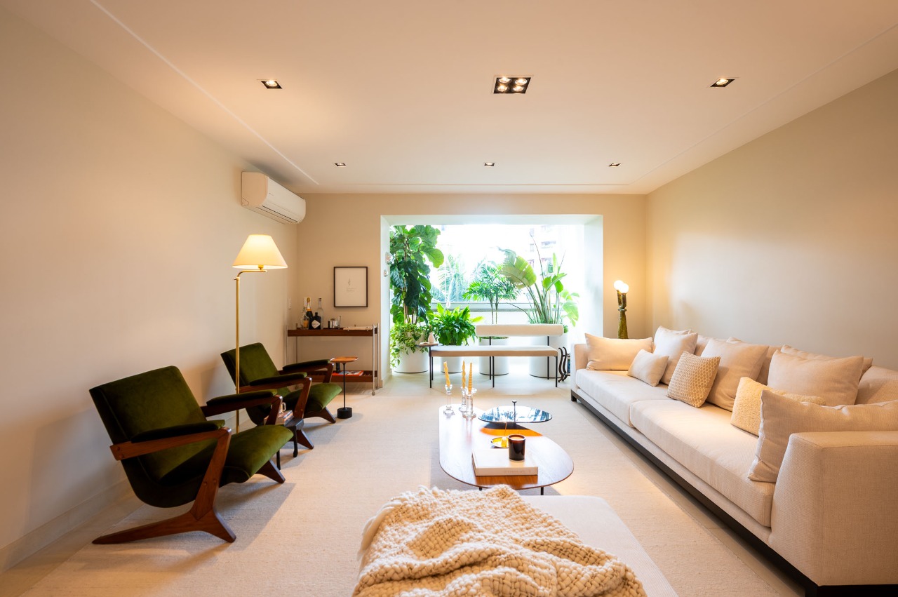 Apartamento elegante, amplos ambientes com muito bom gosto e conforto no Brooklin.