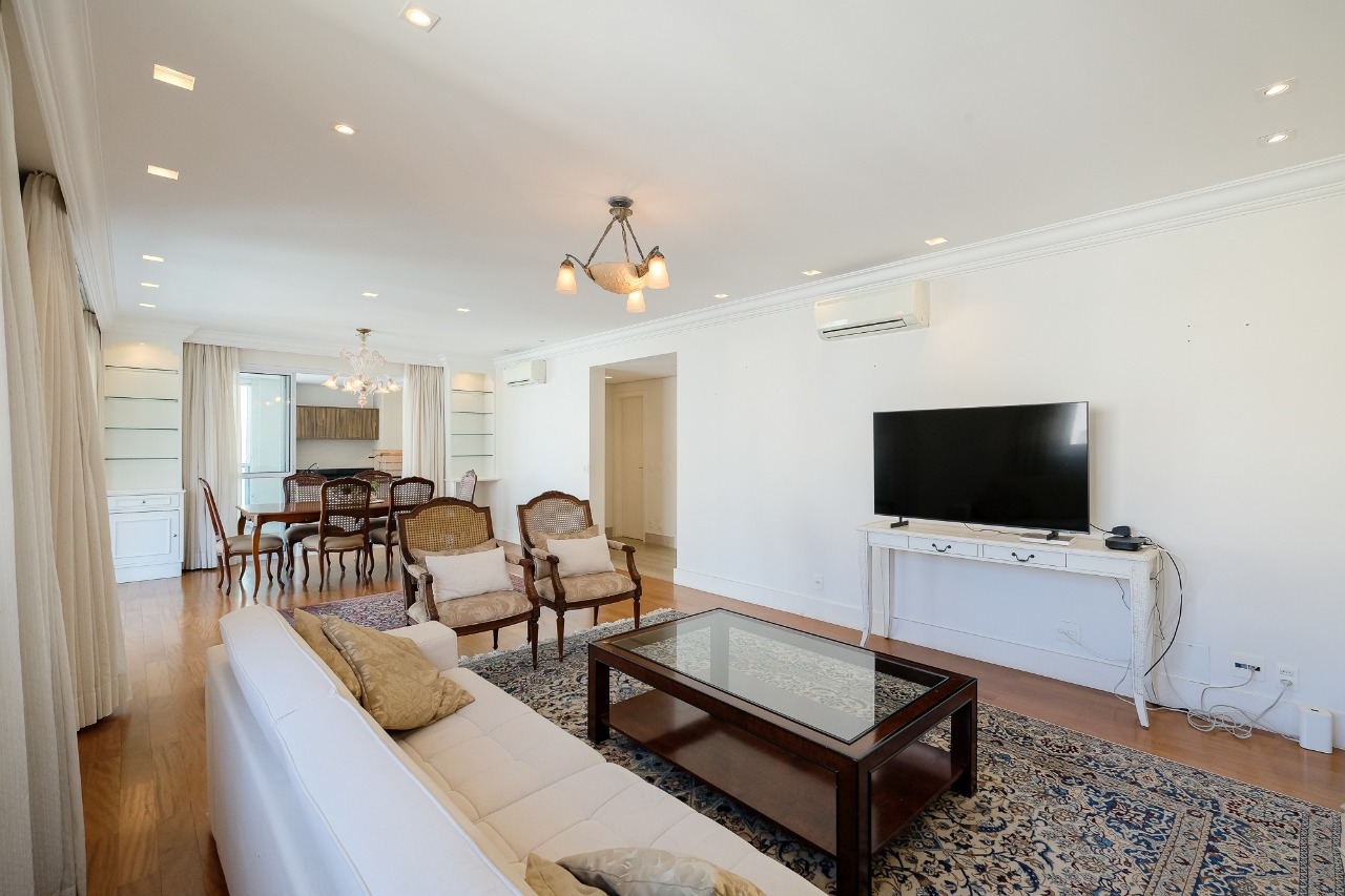 Apartamento para venda em Moema