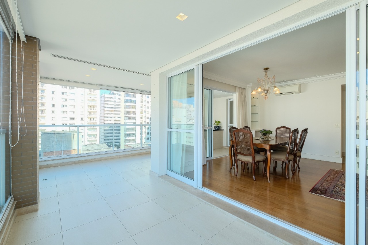 Apartamento para venda em Moema
