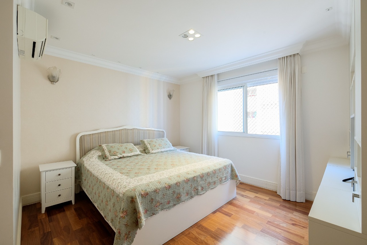 Apartamento para venda em Moema