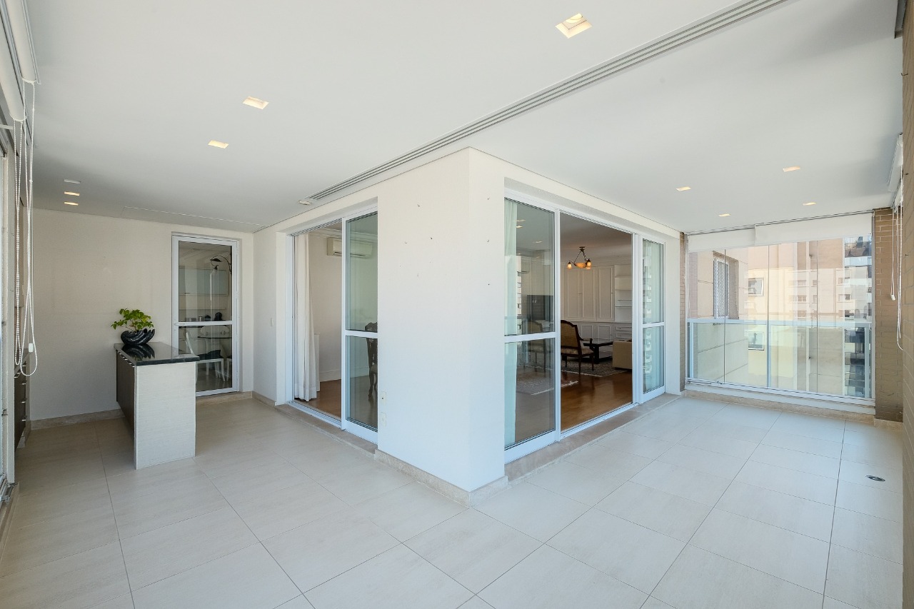 Apartamento para venda em Moema