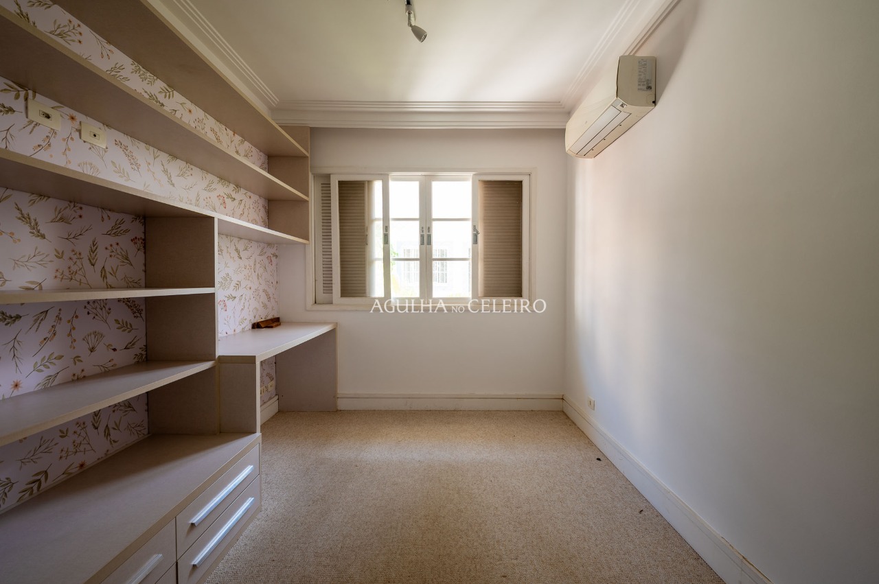 Casa para venda em Alto de Pinheiros