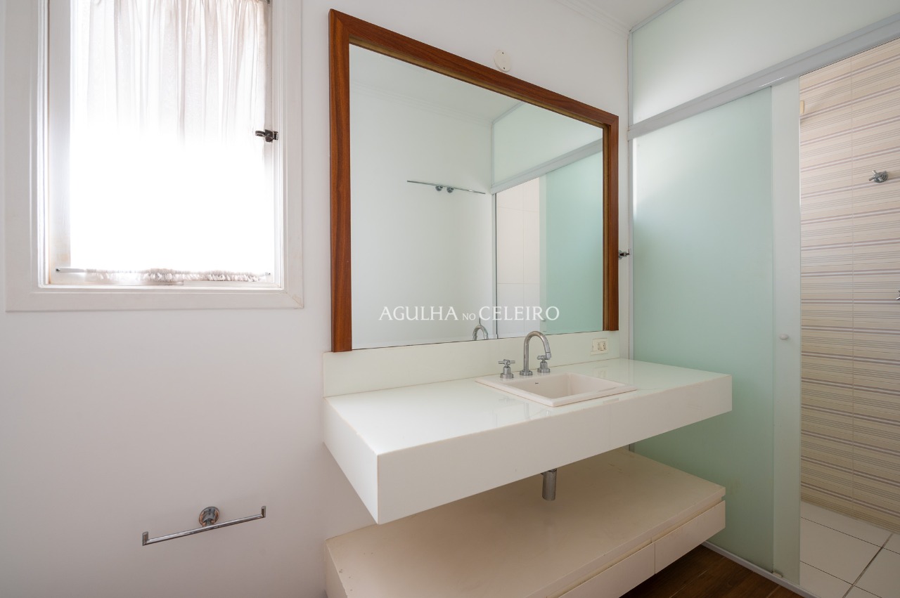 Casa para venda em Alto de Pinheiros