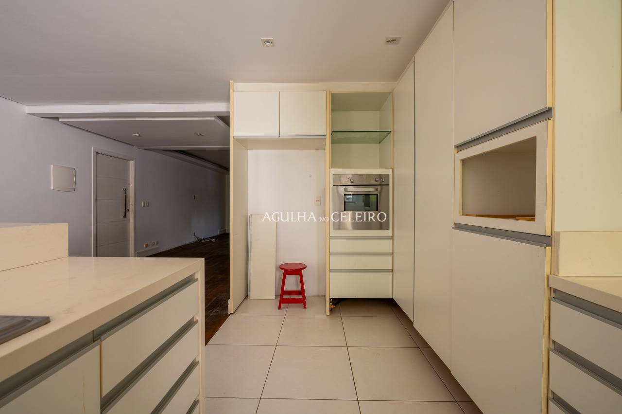 Casa para venda em Alto de Pinheiros
