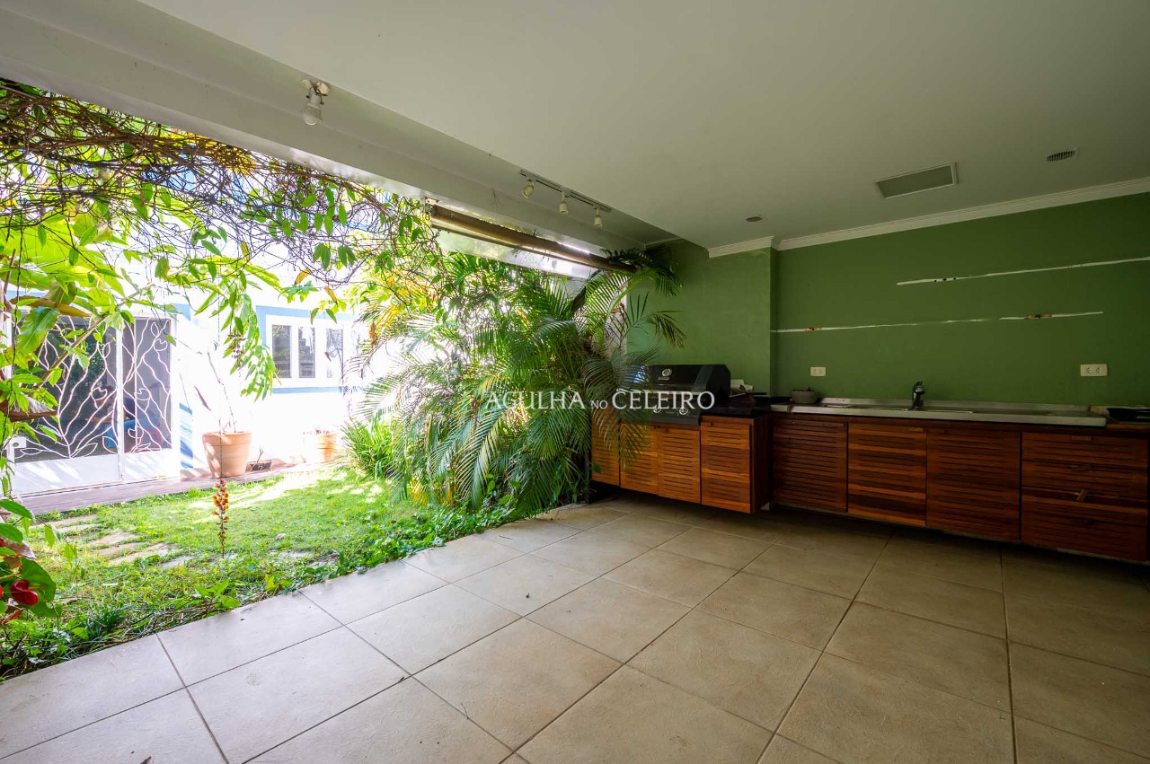 Casa para venda em Alto de Pinheiros