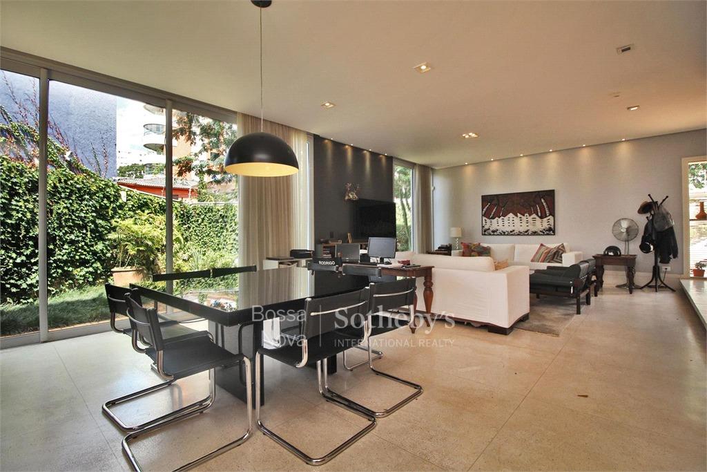 Casa para venda em Vila Mariana