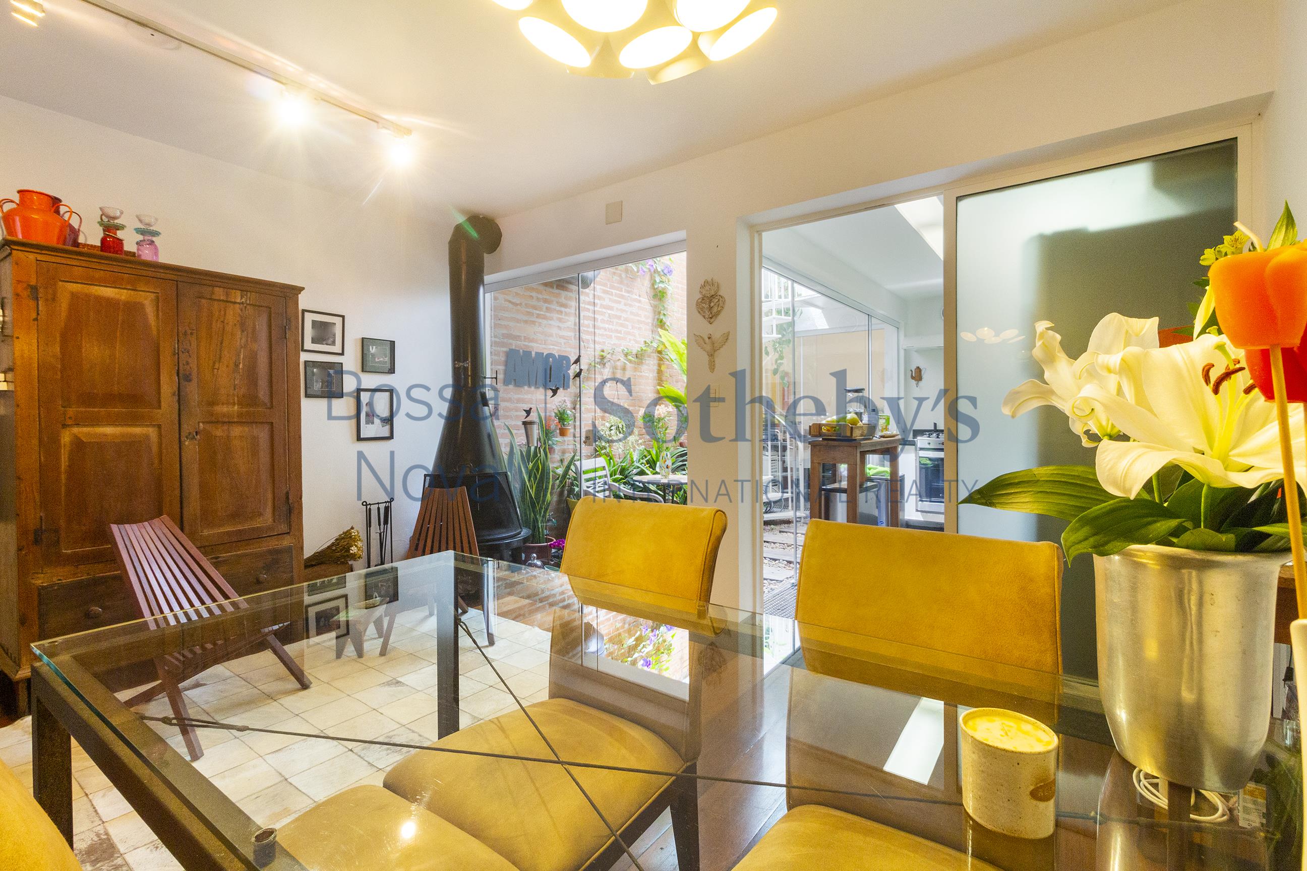 Casa De Vila para venda em Vila Olímpia