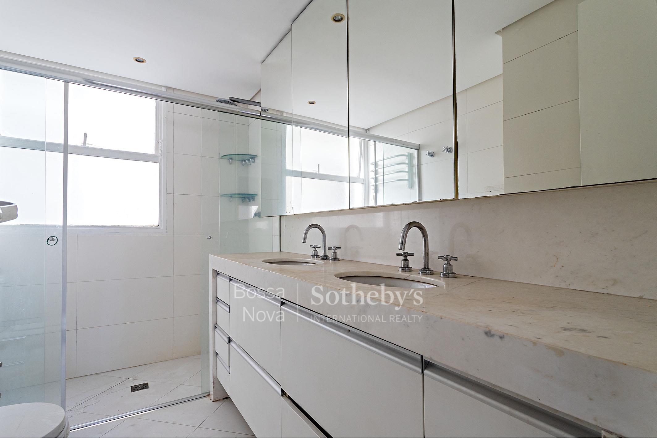 Apartamento para venda em Moema