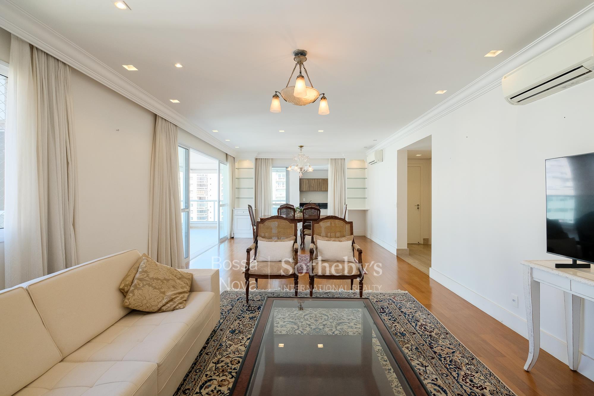 Apartamento para venda em Moema