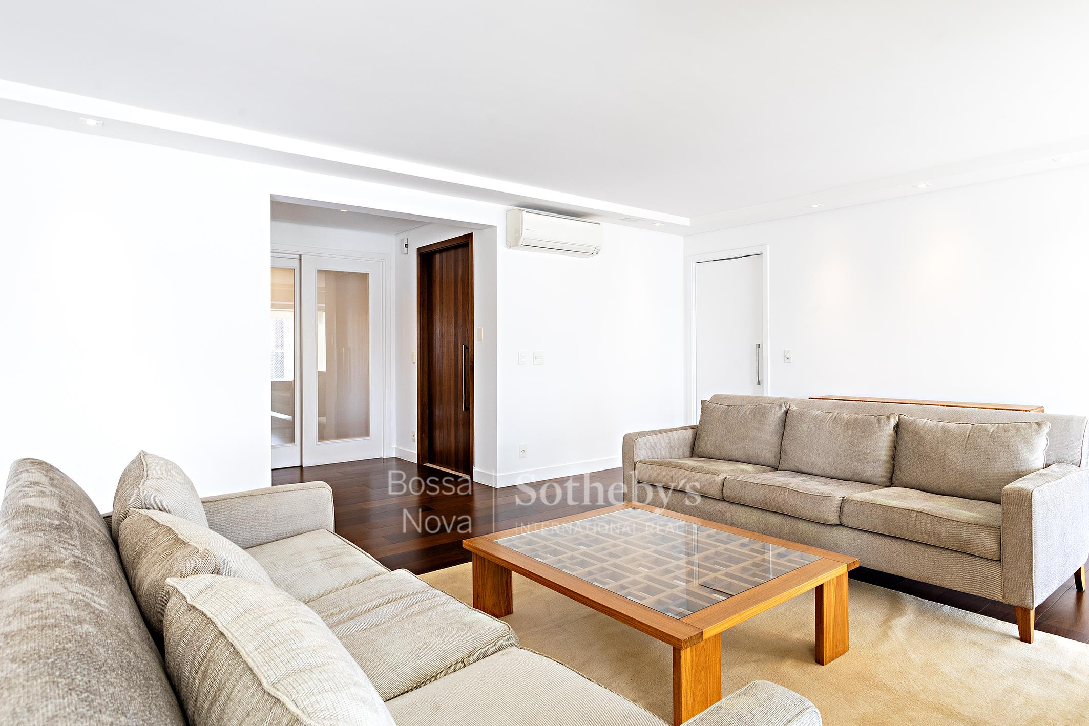 Apartamento para venda em Moema