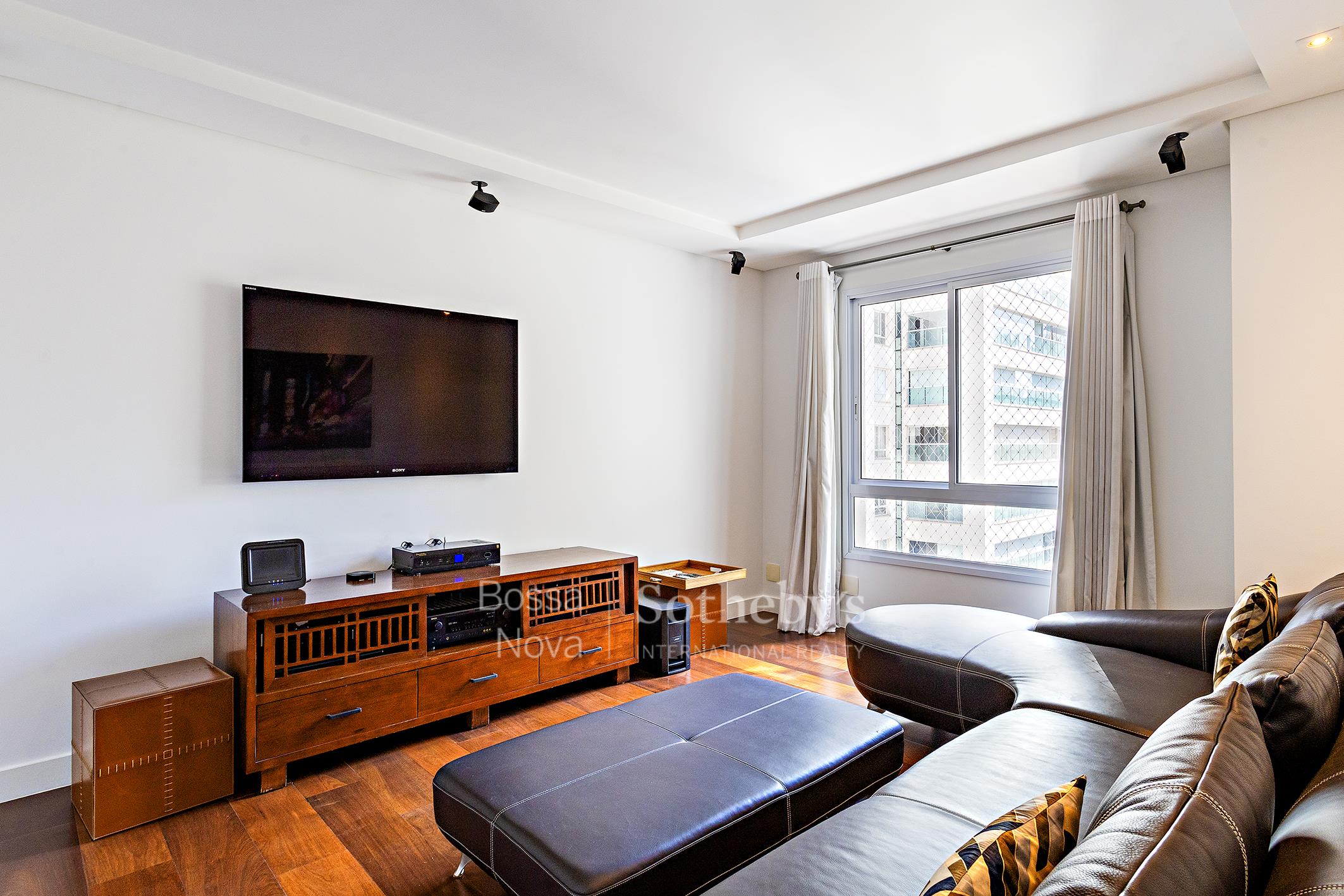 Apartamento para venda em Moema