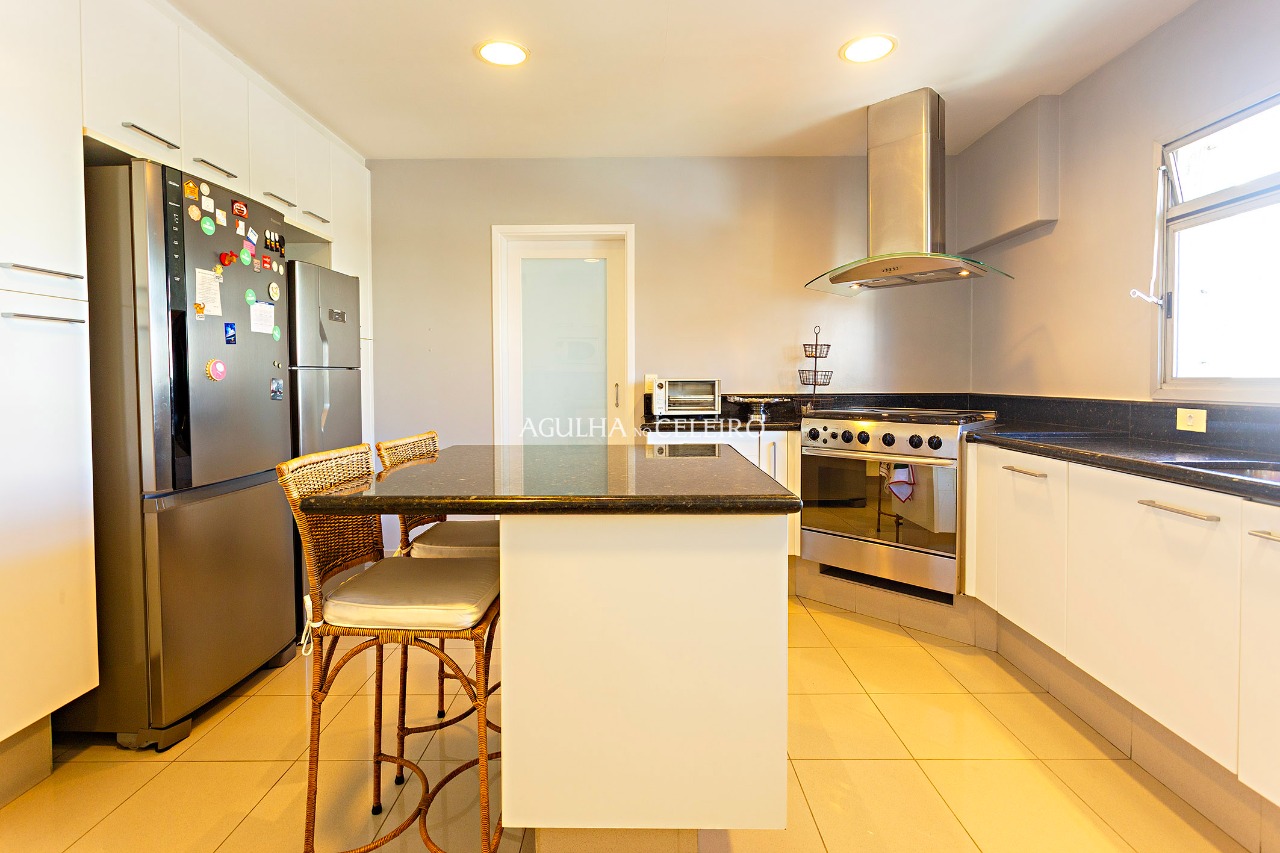 Apartamento para locação em Moema