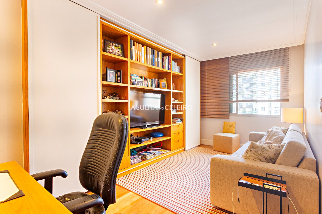 Apartamento para locação em Moema