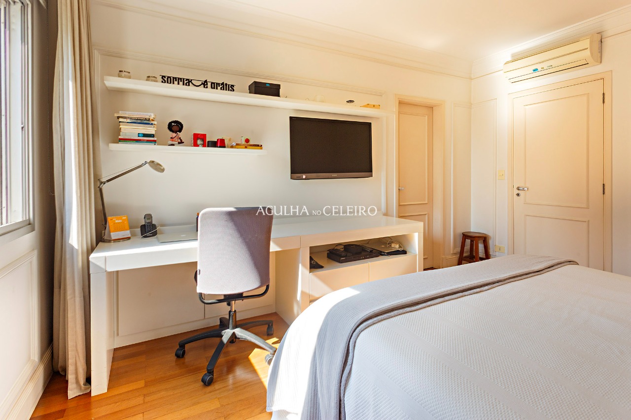 Apartamento para locação em Moema